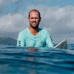 Salty Crew Hotwire Pinnacle Raglan Shirt - Aqua -Fishing Tackle Shop salty crew hotwire pinnacle raglan shirt aqua 51486.1651370374